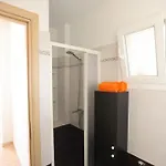 Ebatis Sea View Apartmán Vári