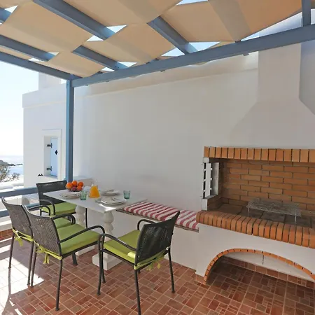 Ebatis Sea View 아파트 Vári