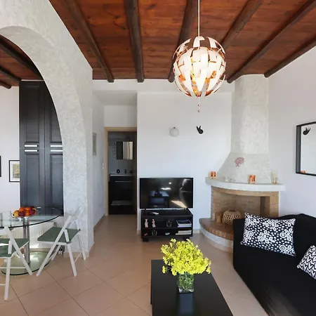 Апартаменты Ebatis Sea View Apartment Vari (Syros)