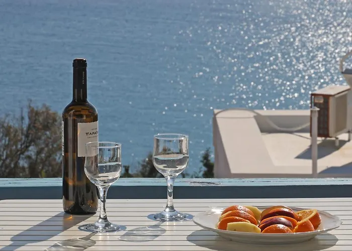 Ebatis Sea View * Vári